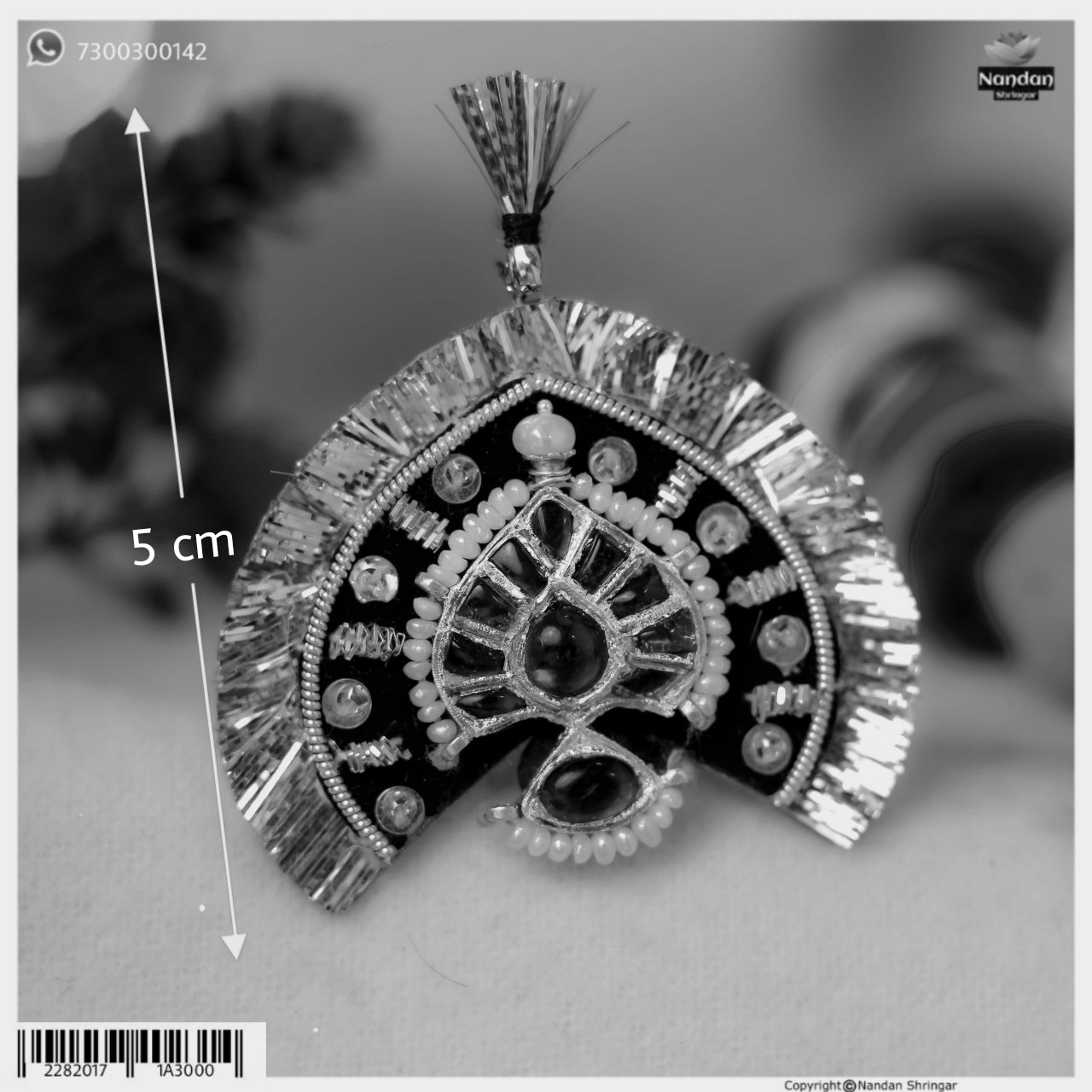 jadaau mukut ( heera)