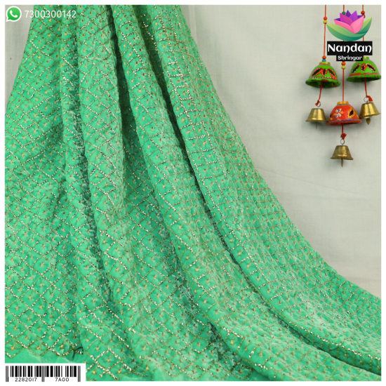 Velvet Choras Kaam Vastra - Pista