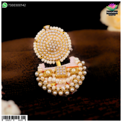 Paag sang Moti Gol Chandrika