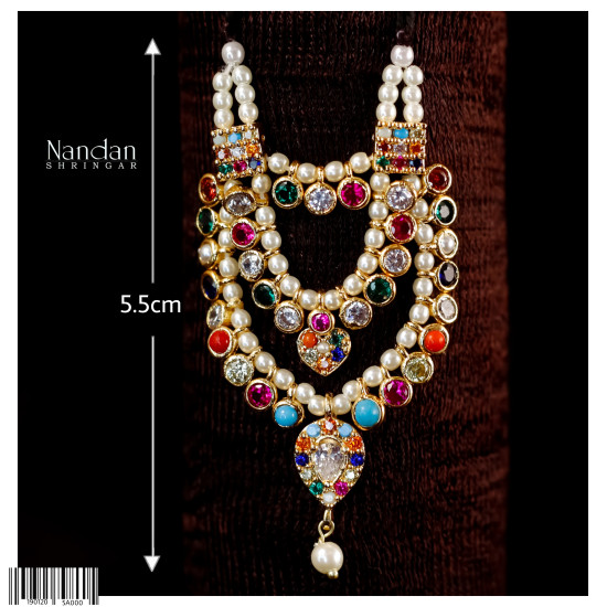 Navrang haar with  mani traval