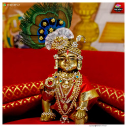 Makrakrit jadaau kundal Makrakrit jadaau kundal